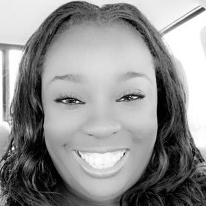 Meet your Posher, Latoya